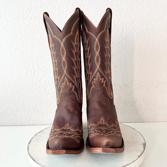 Brown Western Heeled Boots - Picture 5 of 16